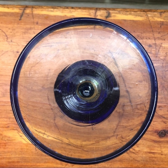 Set of 4 Mexican Mouth Blown Martini Glasses Light Green with Blue Rim & Base - Picture 11 of 16